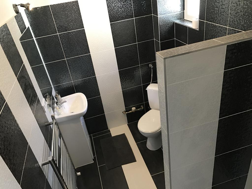 Corner Apartman 1 Apartament Siófok Zewnętrze zdjęcie