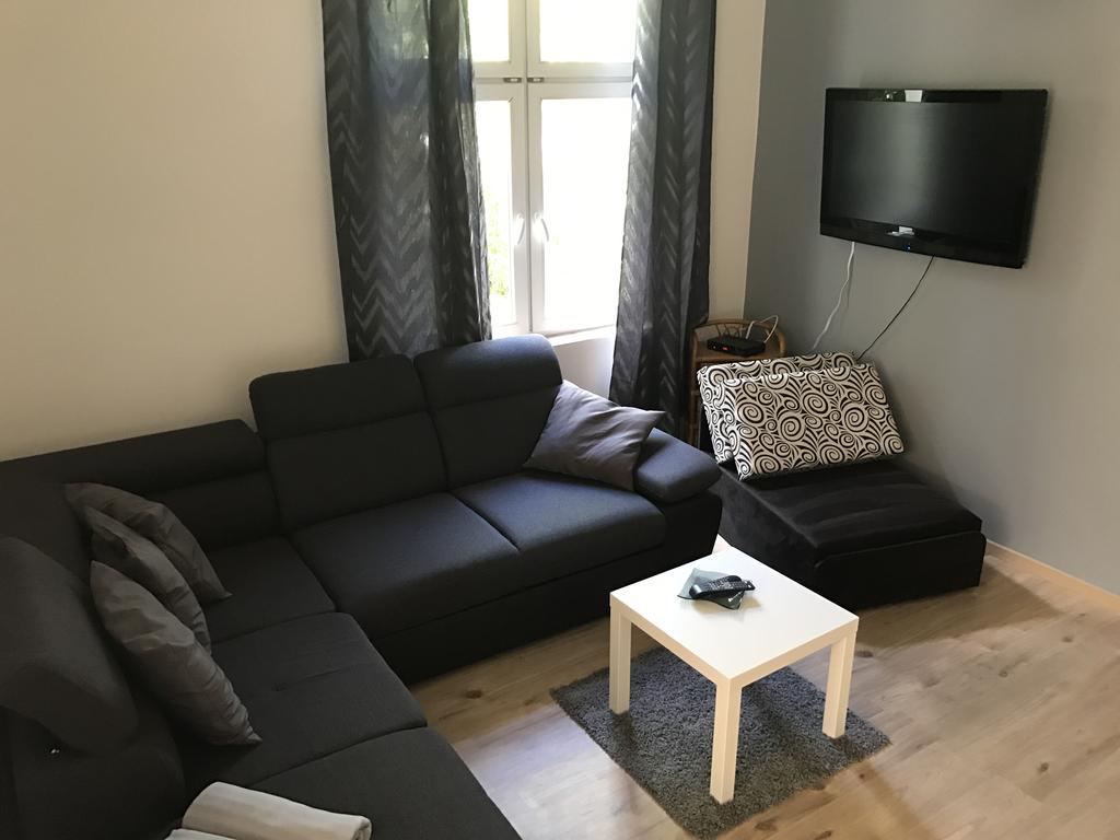 Corner Apartman 1 Apartament Siófok Zewnętrze zdjęcie